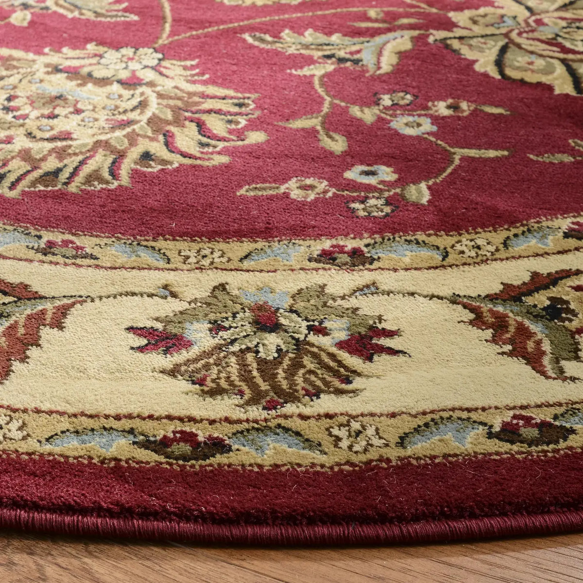Safavieh Lyndhurst 5'-3" x 5'-3" Rug in Red / Ivory