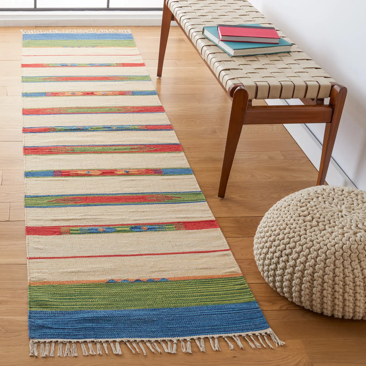 Safavieh Montauk 2'-3" x 9'-0" Rug in Green / Blue