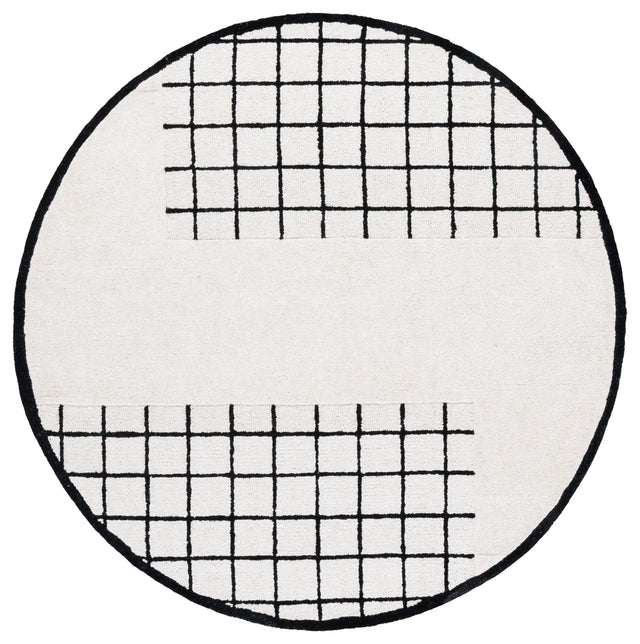 Safavieh Genre 6'-0" x 6'-0" Rug in Ivory / Black