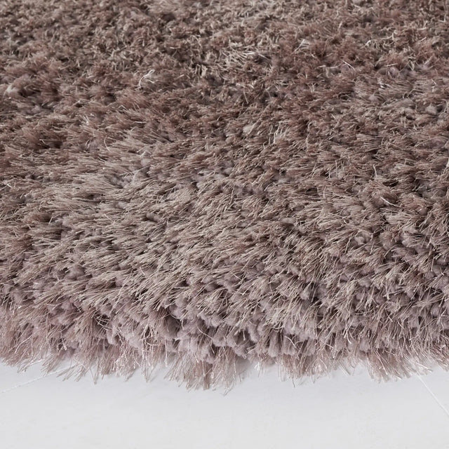 Safavieh Luxe Shag 6'-0" x 6'-0" Rug in Brown