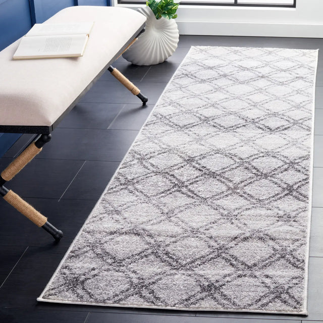 Safavieh Adirondack 2'-6" x 12'-0" Rug in Silver / Charcoal