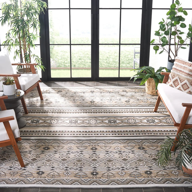Safavieh Sunrise 8'-0" x 10'-0" Rug in Grey / Beige Black