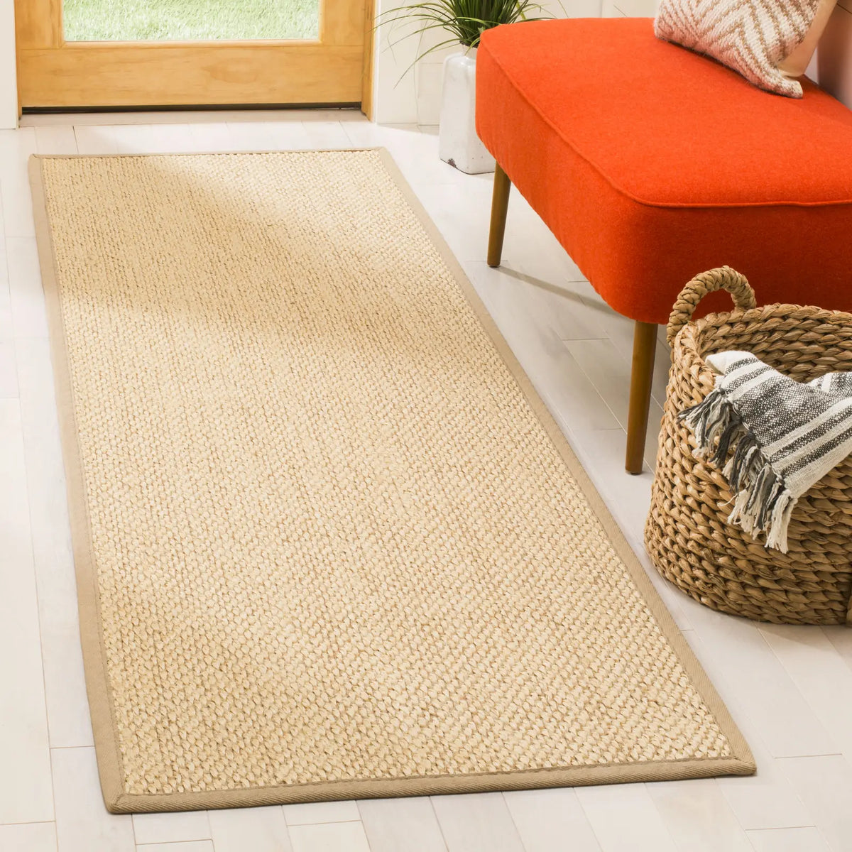 Safavieh Natural Fiber 2'-6" x 10'-0" Rug in Ivory / Beige