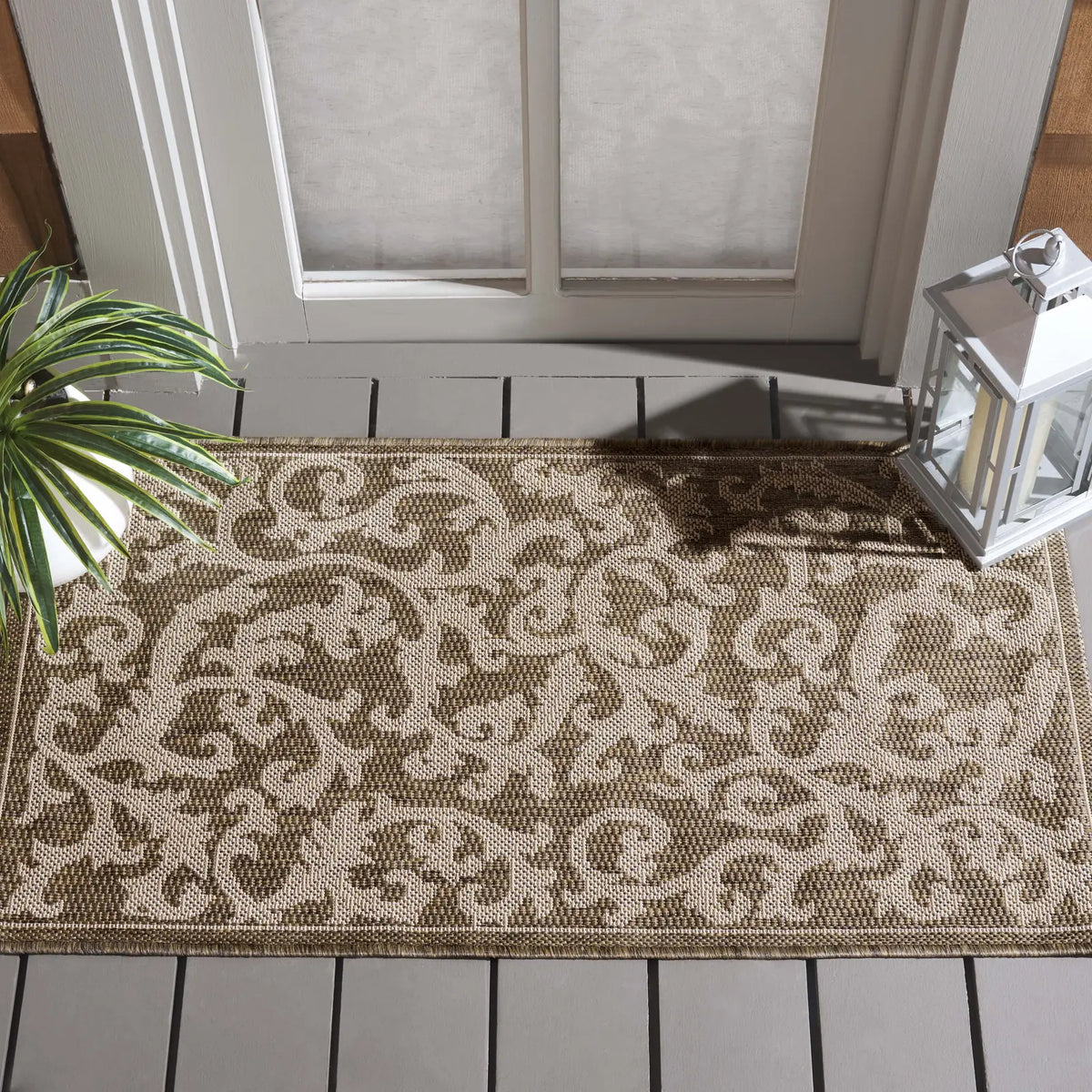 Safavieh Courtyard 2'-0" x 3'-7" Rug in Brown / Natural