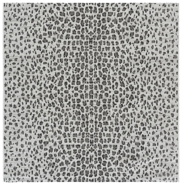 Safavieh Courtyard 6'-7" x 6'-7" Rug in Ivory / Black