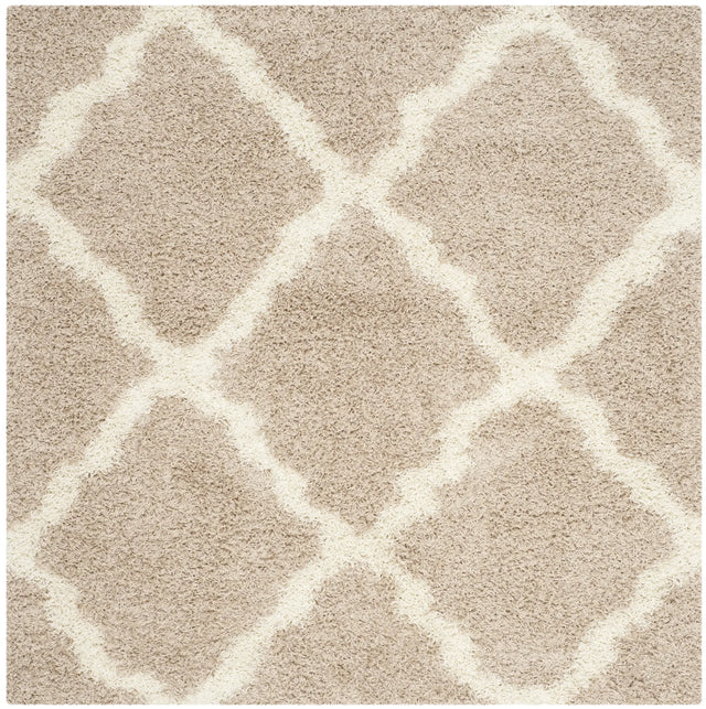 Safavieh Sgd-Dallas Shag 6'-0" x 6'-0" Rug in Beige / Ivory