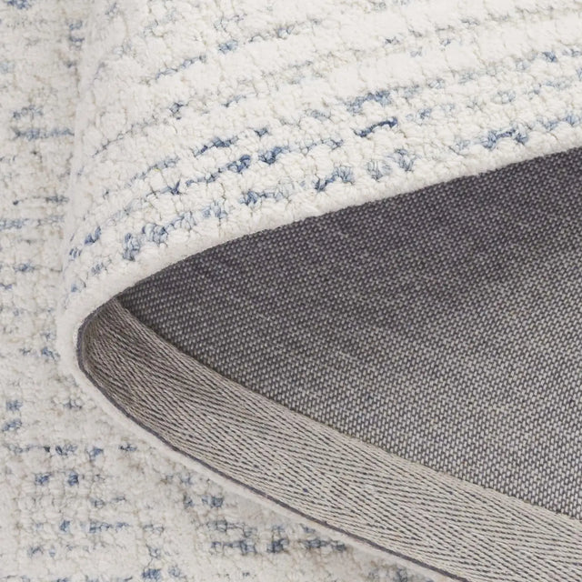 Safavieh Ebony 4'-0" x 6'-0" Rug in Ivory / Blue