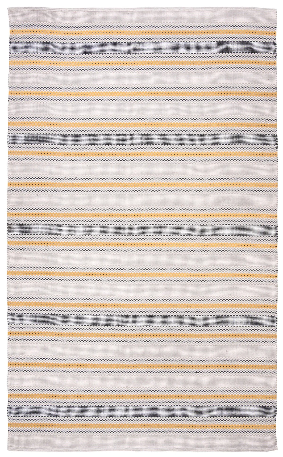 Safavieh Montauk 4'-0" x 6'-0" Rug in Gold / Beige