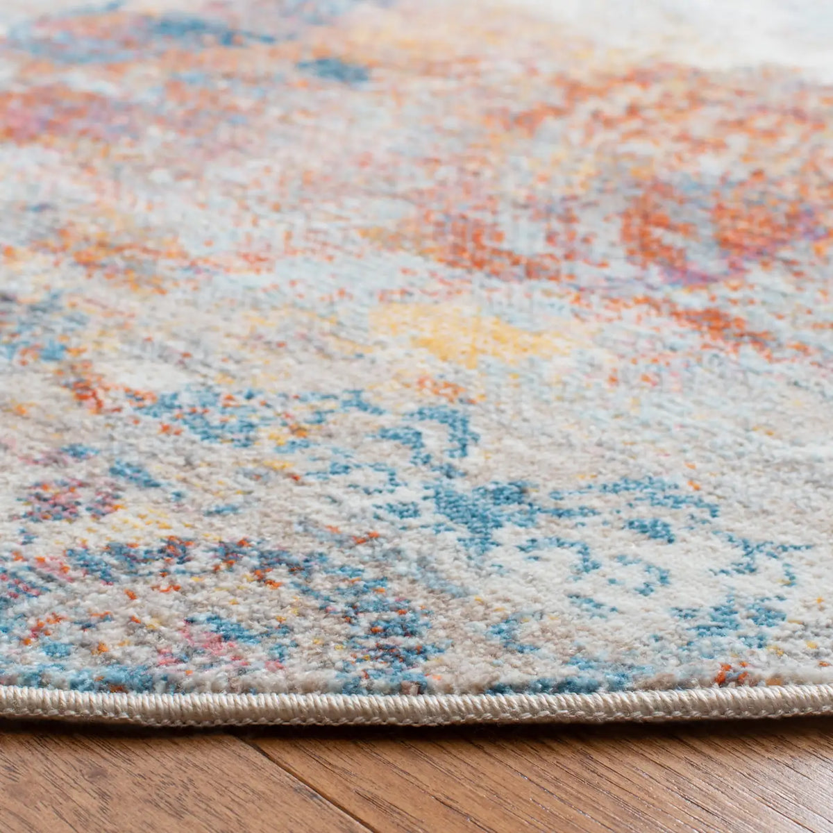 Safavieh Vintage Persian 5'-0" x 5'-0" Rug in Blue / Beige