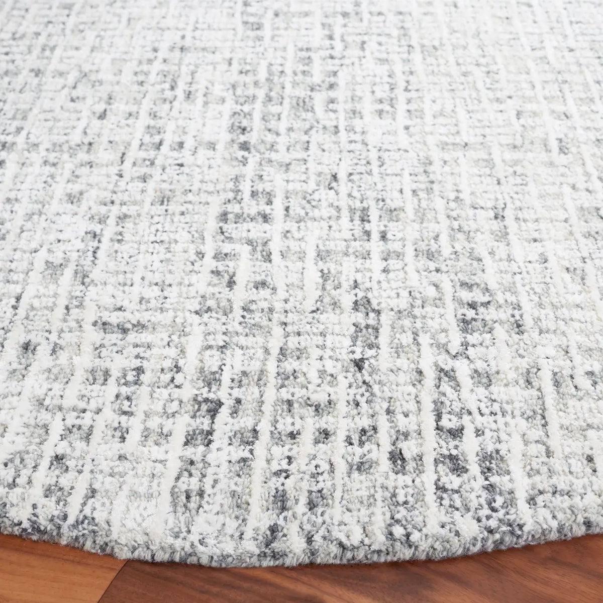 Safavieh Glamour 6'-0" x 6'-0" Rug in Grey / Ivory
