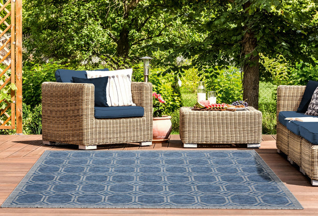 United Weavers Augusta Balos Blue (3900-10660) Rugs