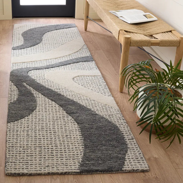 Safavieh Ebony 2'-3" x 9'-0" Rug in Charcoal / Ivory