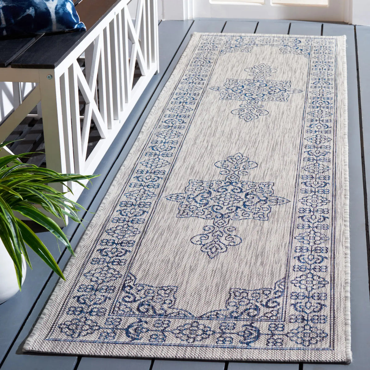 Safavieh Courtyard 2'-3" x 10'-0" Rug in Grey / Navy