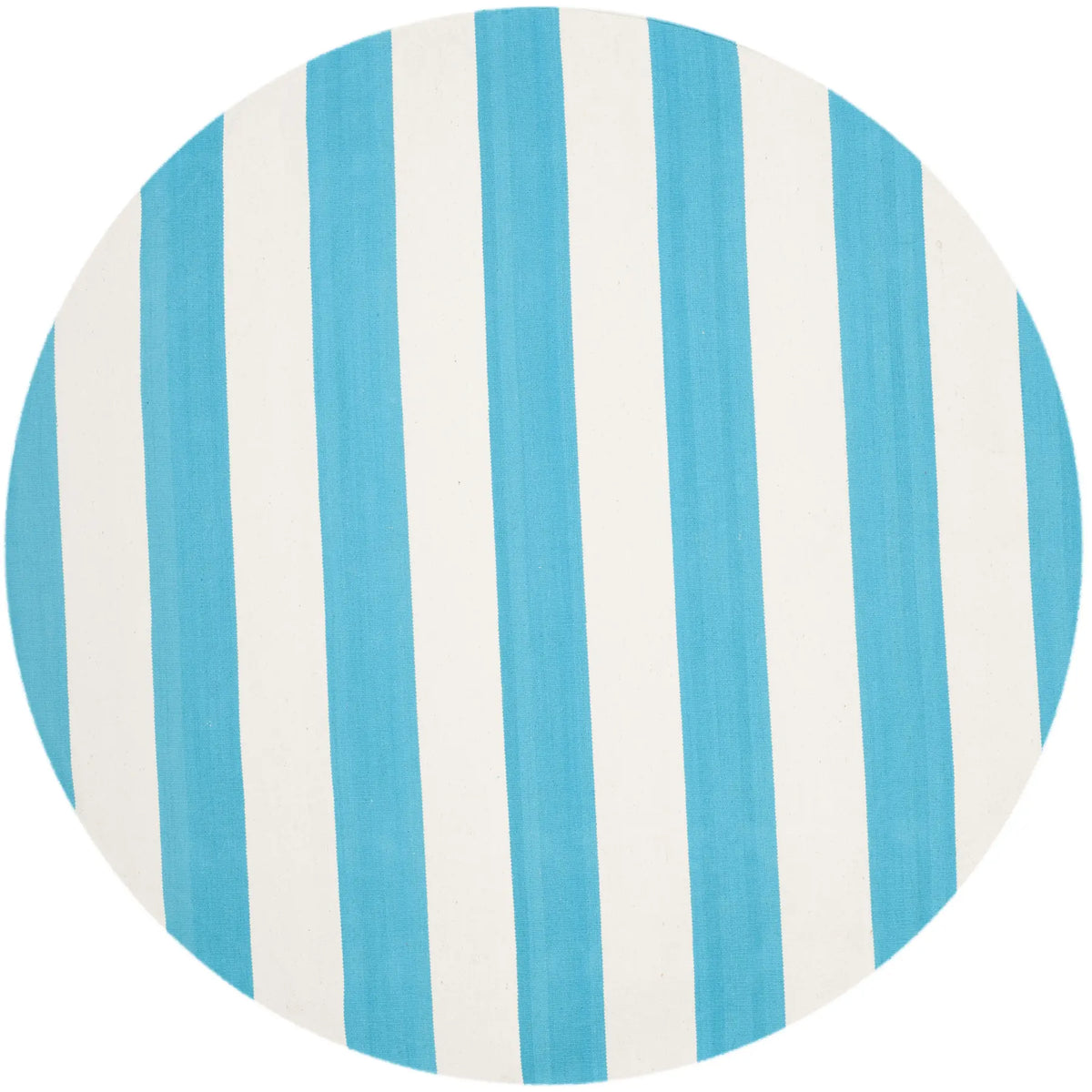Safavieh Montauk 6'-0" x 6'-0" Rug in Turquoise / Ivory