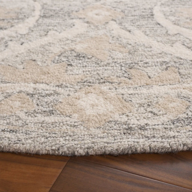 Safavieh Blossom 6'-0" x 6'-0" Rug in Grey / Ivory