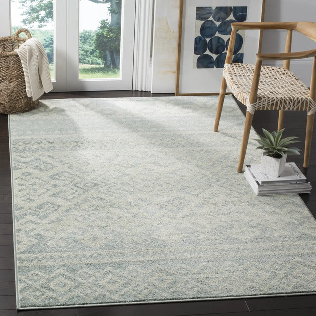 Safavieh Adirondack 4'-0" x 6'-0" Rug in Slate / Ivory