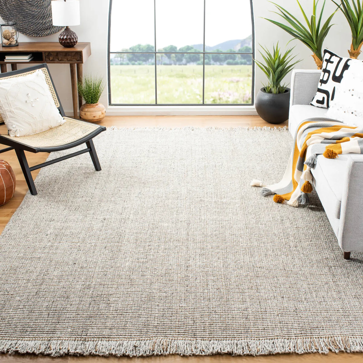 Safavieh Natural Fiber 10'-0" x 14'-0" Rug in Silver / Natural