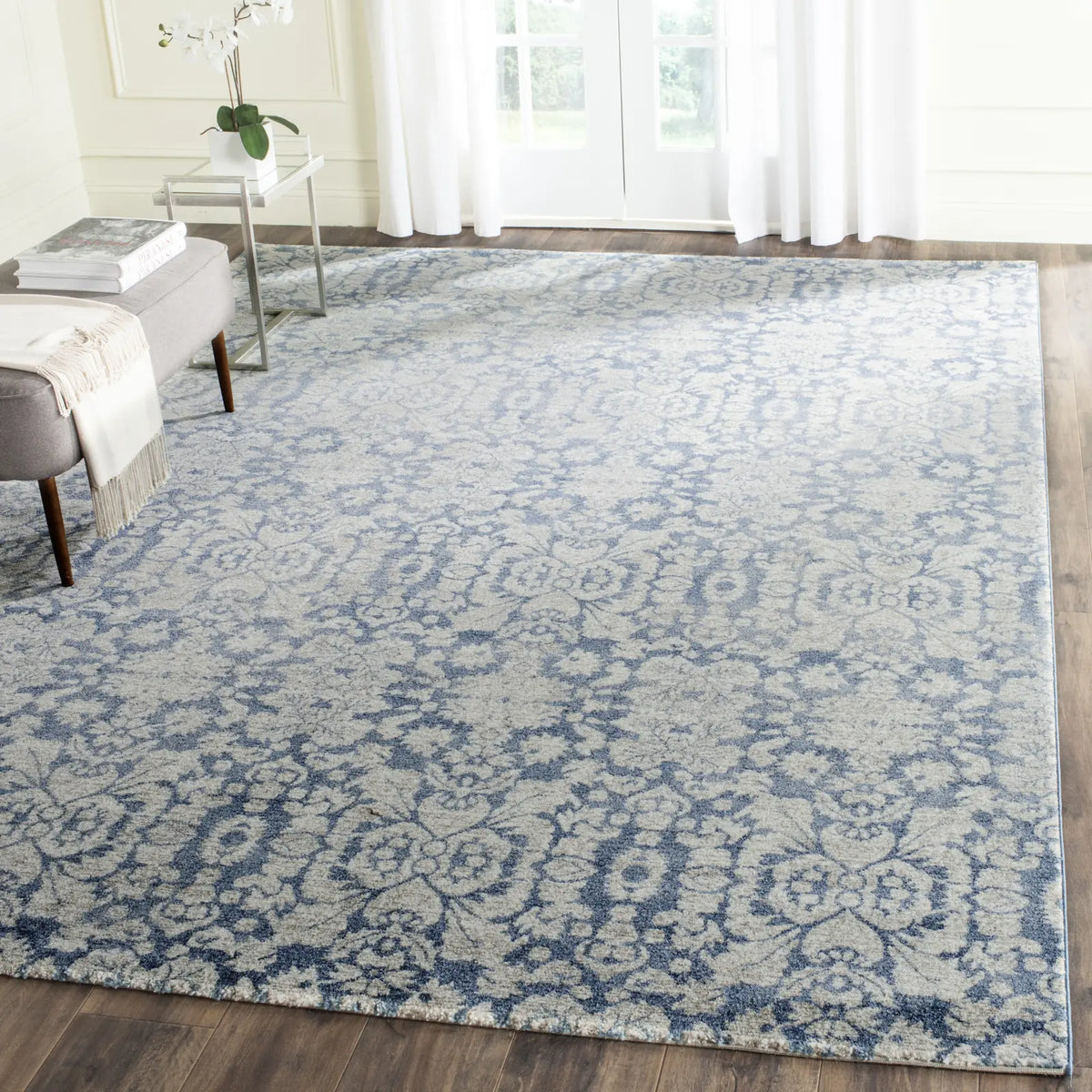 Safavieh Sofia 10'-0" x 14'-0" Rug in Blue / Beige