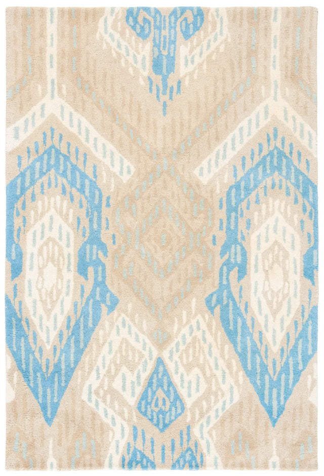 Safavieh Wyndham 4'-0" x 6'-0" Rug in Blue / Ivory
