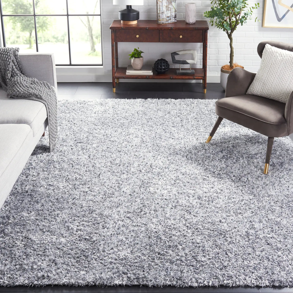 Safavieh Sg-Mls-Malibu Shag 10'-0" x 14'-0" Rug in Silver