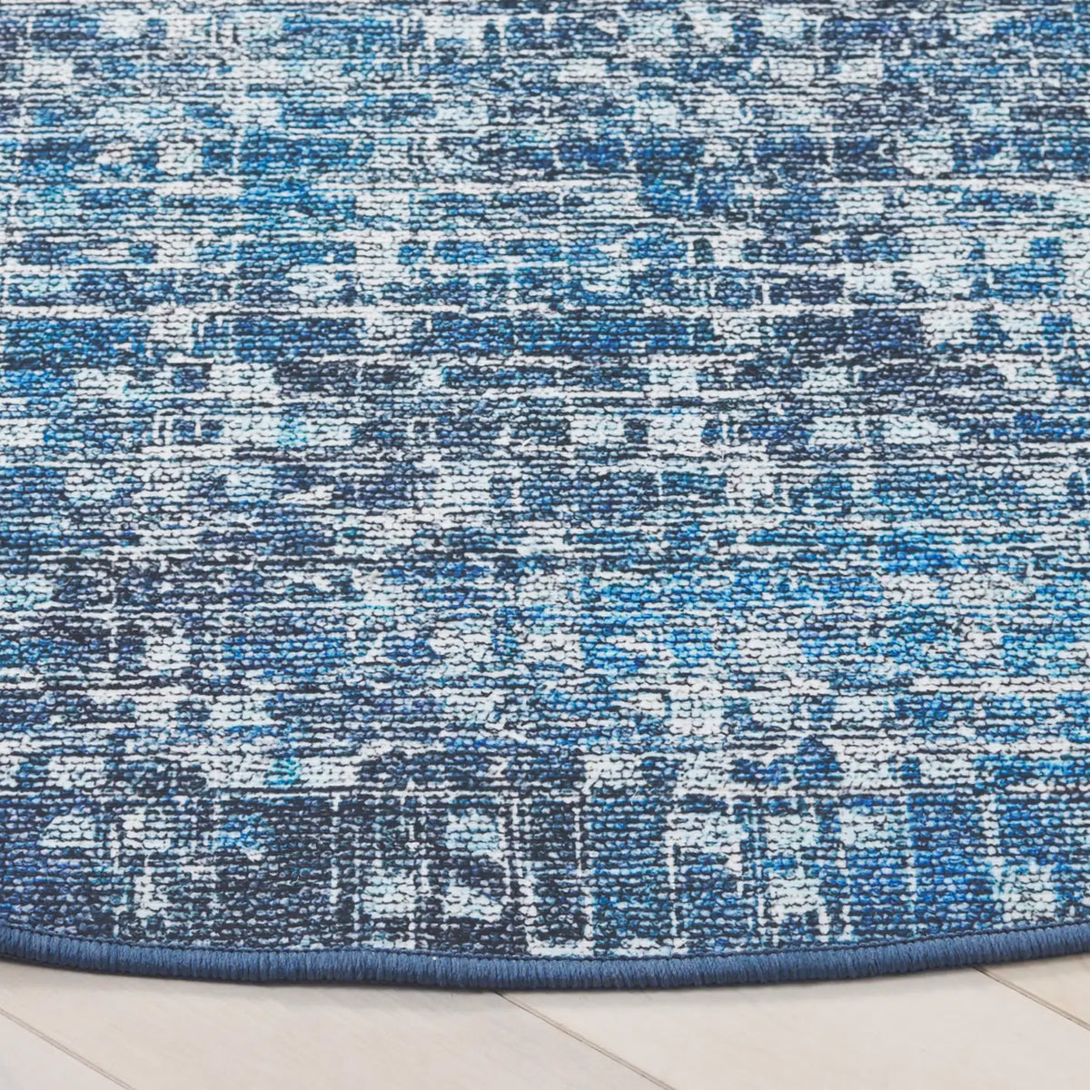 Safavieh Tucson 6'-0" x 6'-0" Rug in Blue / Grey