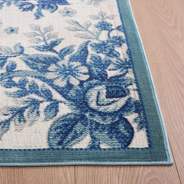 Safavieh Aria 5'-0" x 6'-7" Rug in Ivory / Blue