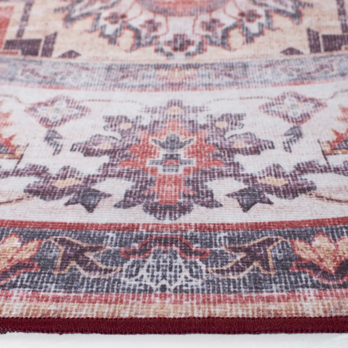 Safavieh Tucson 6'-0" x 6'-0" Rug in Rust / Beige
