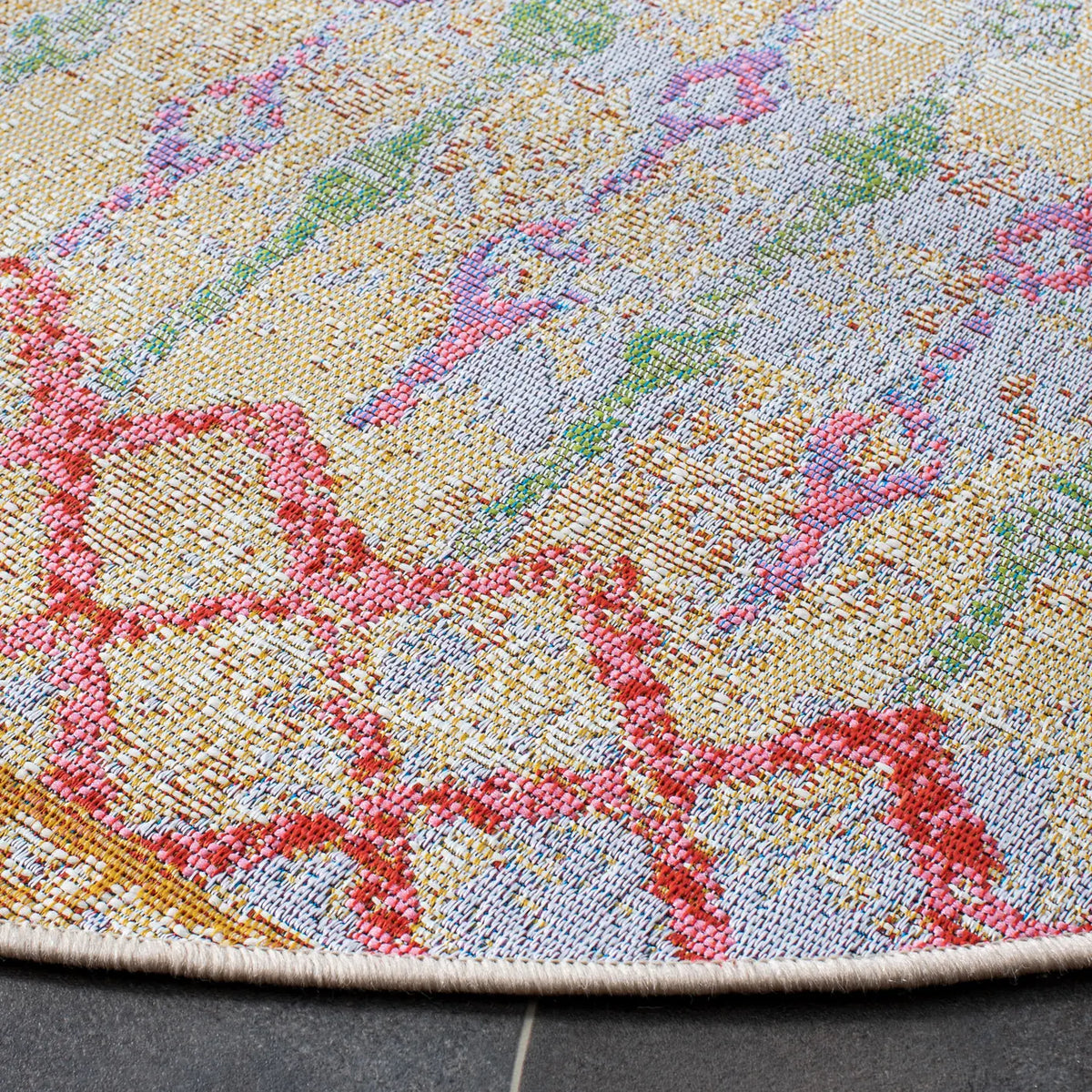 Safavieh Summer 6'-7" x 6'-7" Rug in Gold / Blue