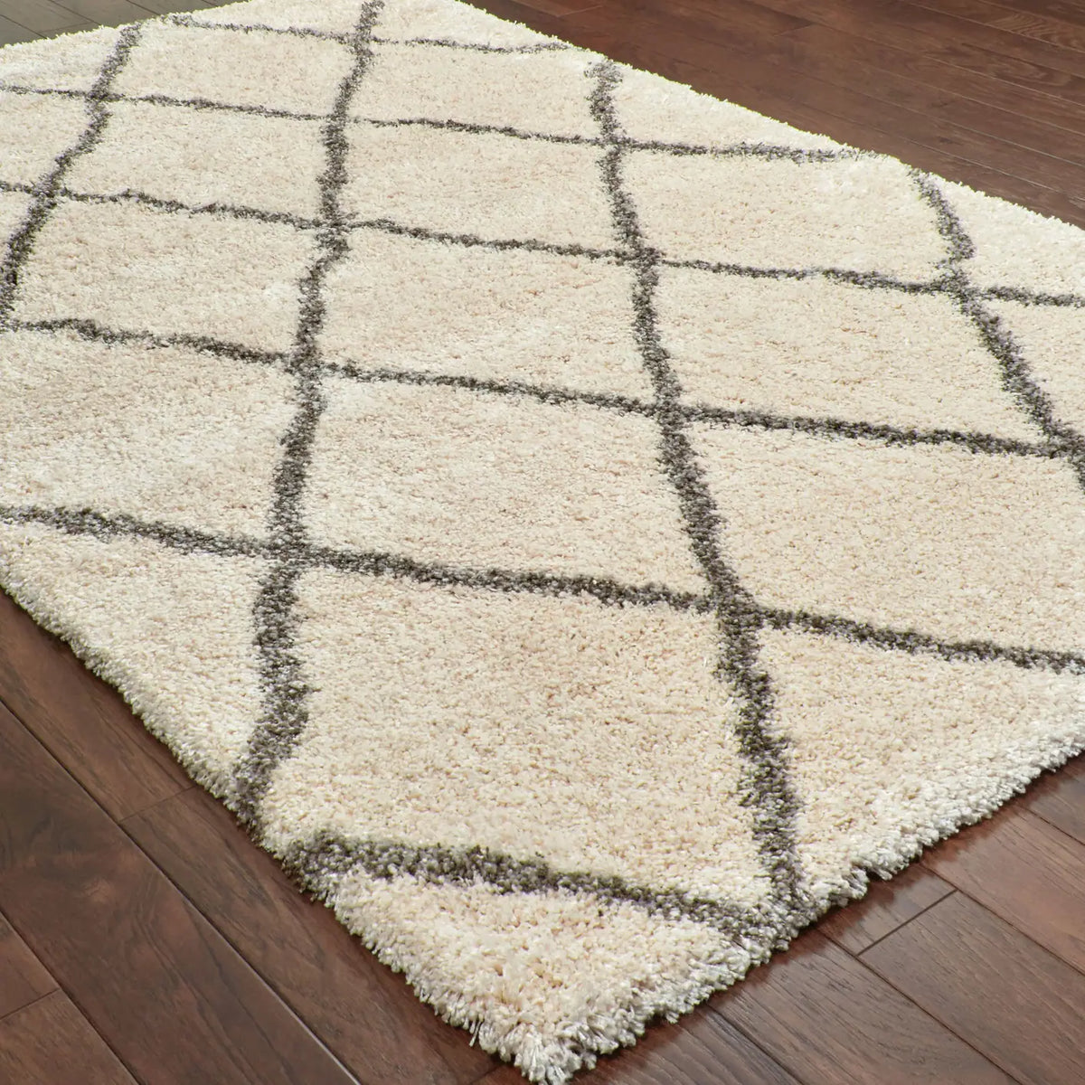Oriental Weavers Henderson 090W9 Ivory/ Grey Rug - angle detail