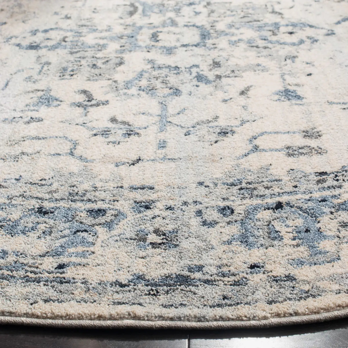 Safavieh Charleston 10'-0" x 10'-0" Rug in Ivory / Navy