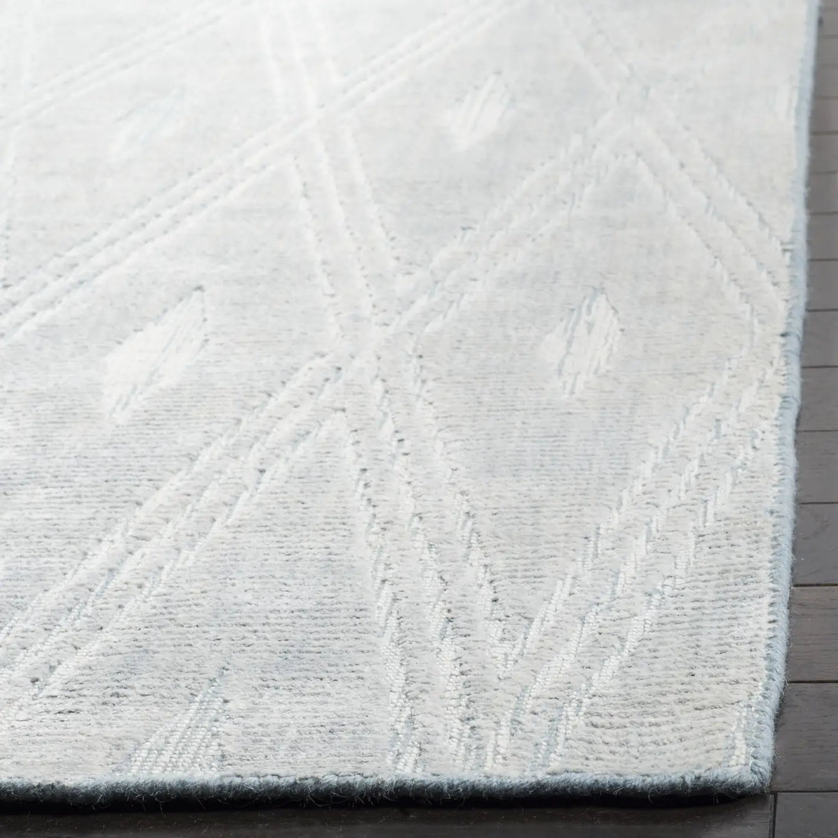 Safavieh Mirage 6'-0" x 9'-0" Rug in Blue