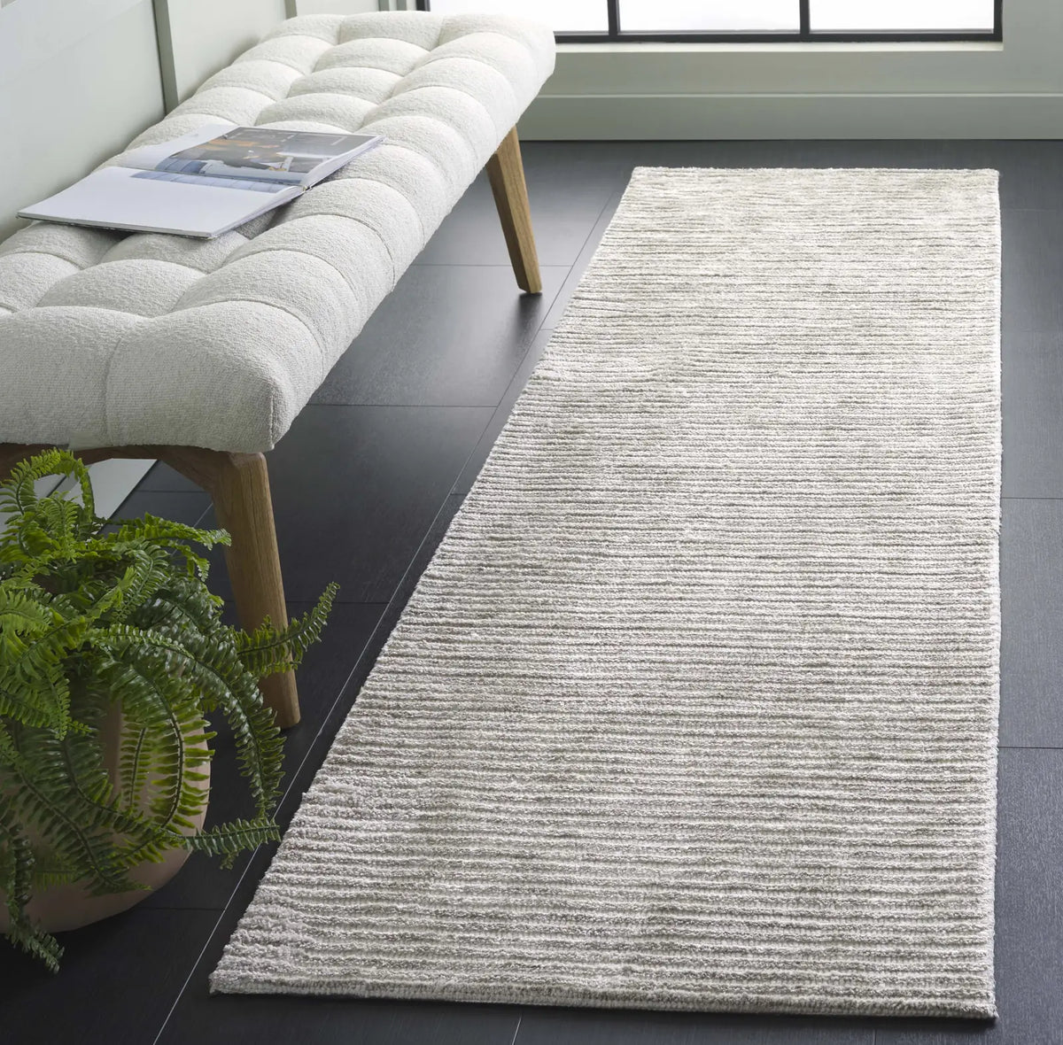 Safavieh Audrey 2'-3" x 8'-0" Rug in Light Grey / Ivory