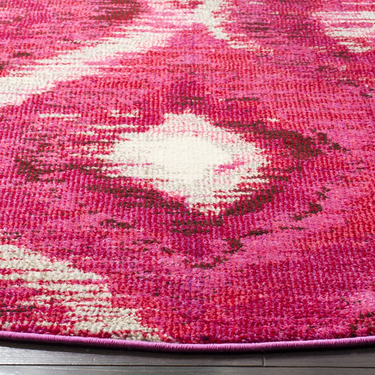 Safavieh Monaco 6'-7" x 6'-7" Rug in Fuchsia / Cream
