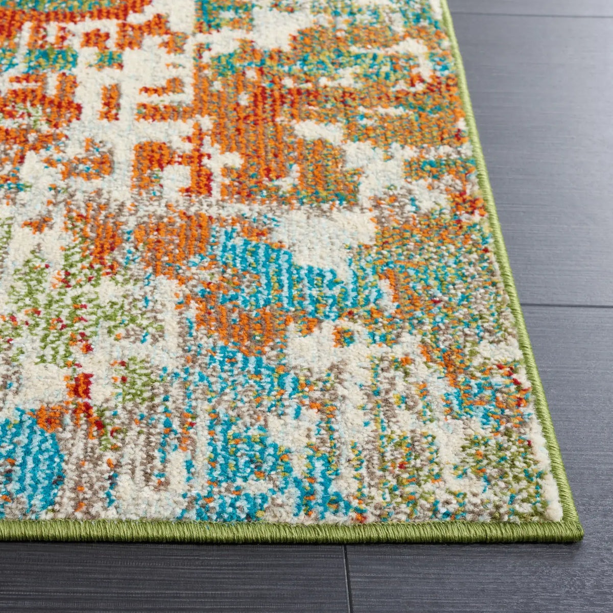 Safavieh Madison 4'-0" x 6'-0" Rug in Sage / Rust