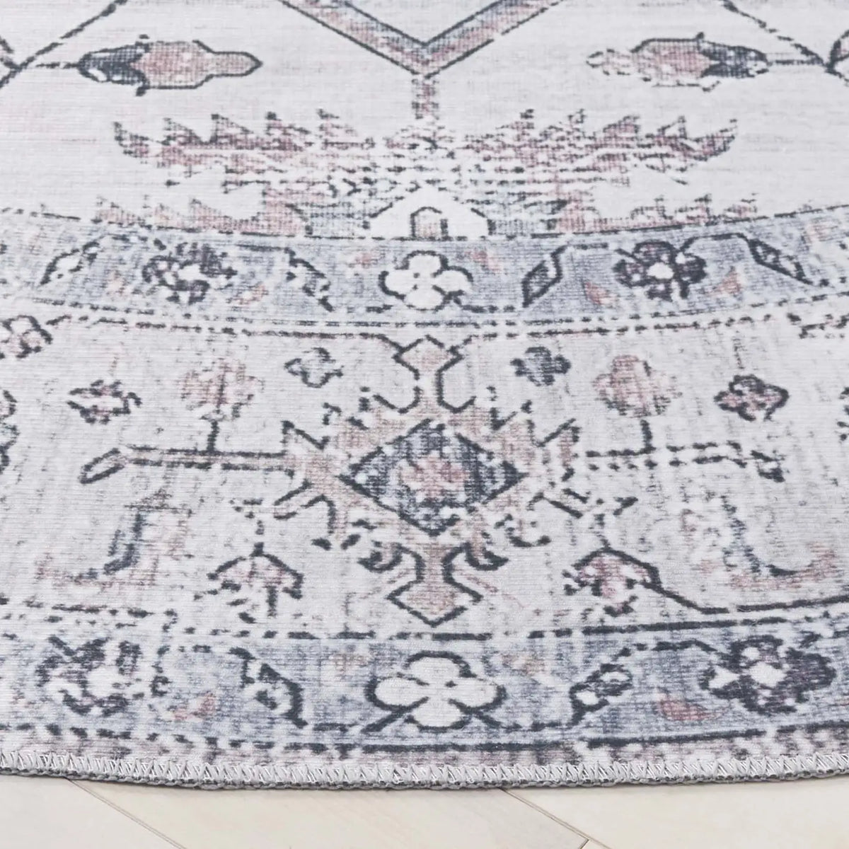 Safavieh Arizona 6'-0" x 6'-0" Rug in Grey / Ivory