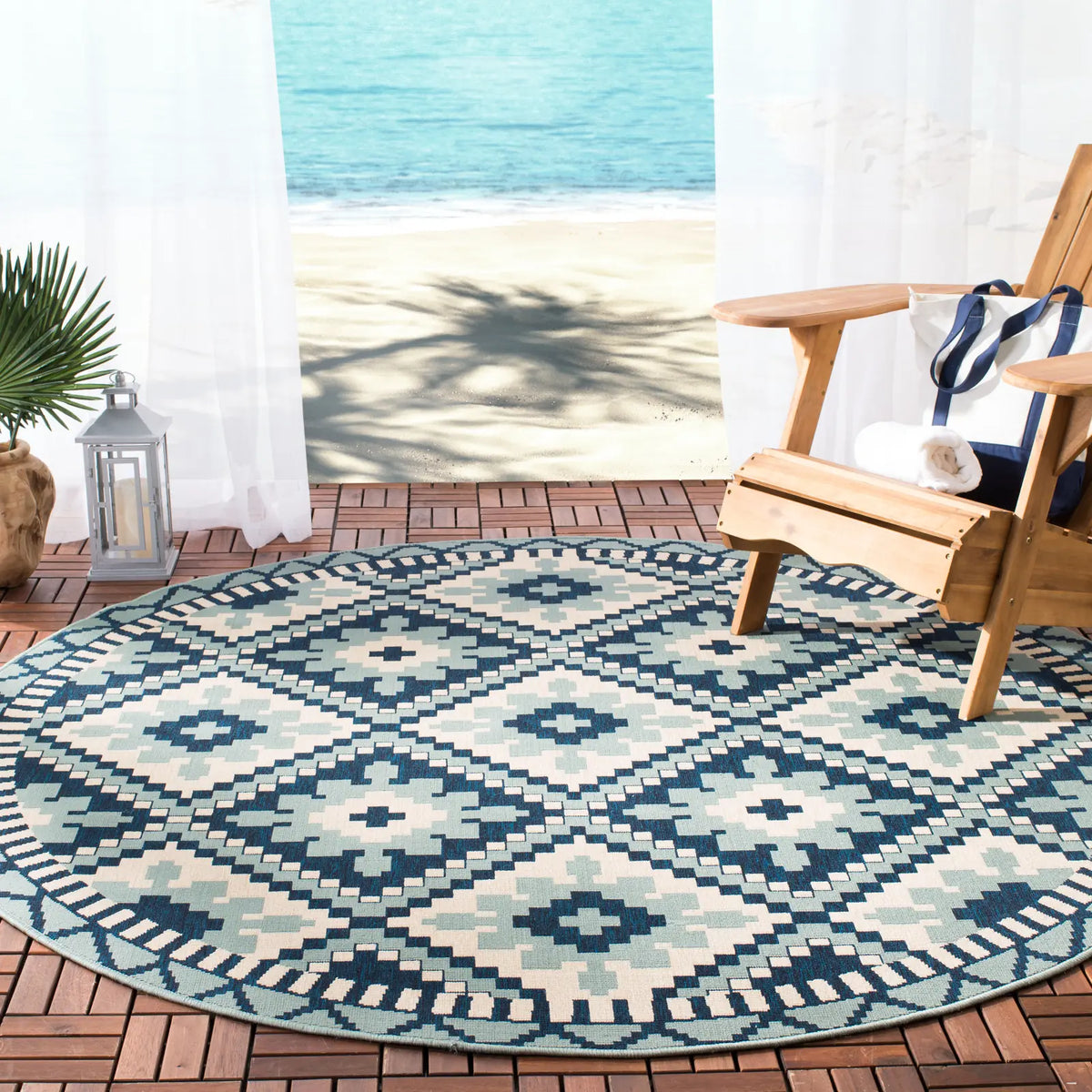 Safavieh Veranda 6'-7" x 6'-7" Rug in Turquoise / Blue