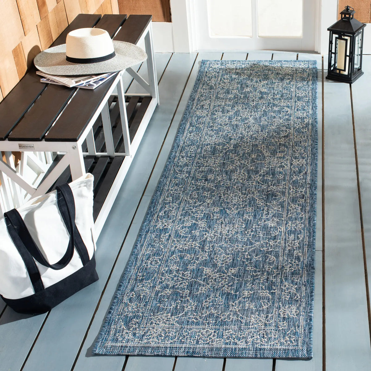 Safavieh Courtyard 2'-3" x 10'-0" Rug in Navy / Ivory