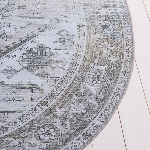 Safavieh Tucson 5'-0" x 8'-0" Rug in Beige / Grey