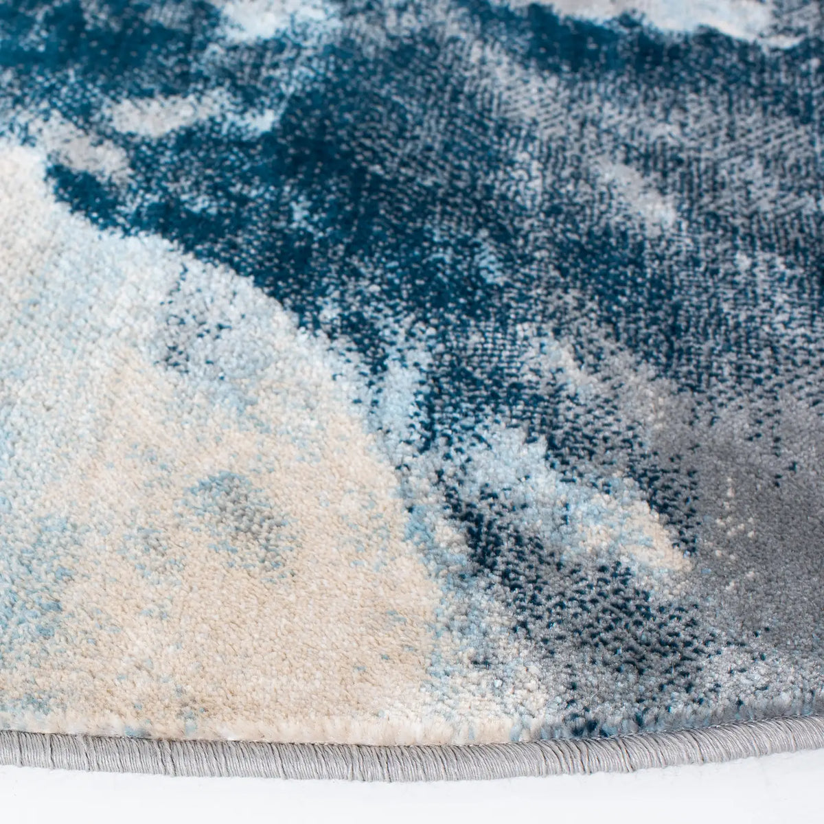Safavieh Lagoon 6'-7" x 6'-7" Rug in Blue / Beige