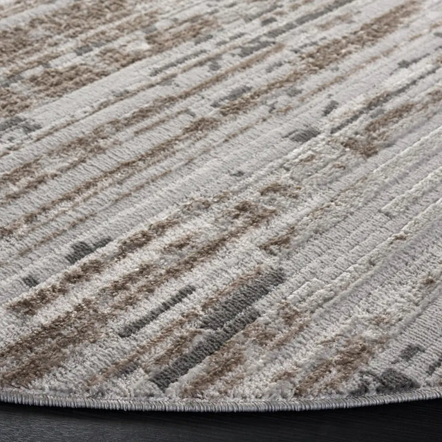 Safavieh Pearl 6'-7" x 6'-7" Rug in Grey / Beige