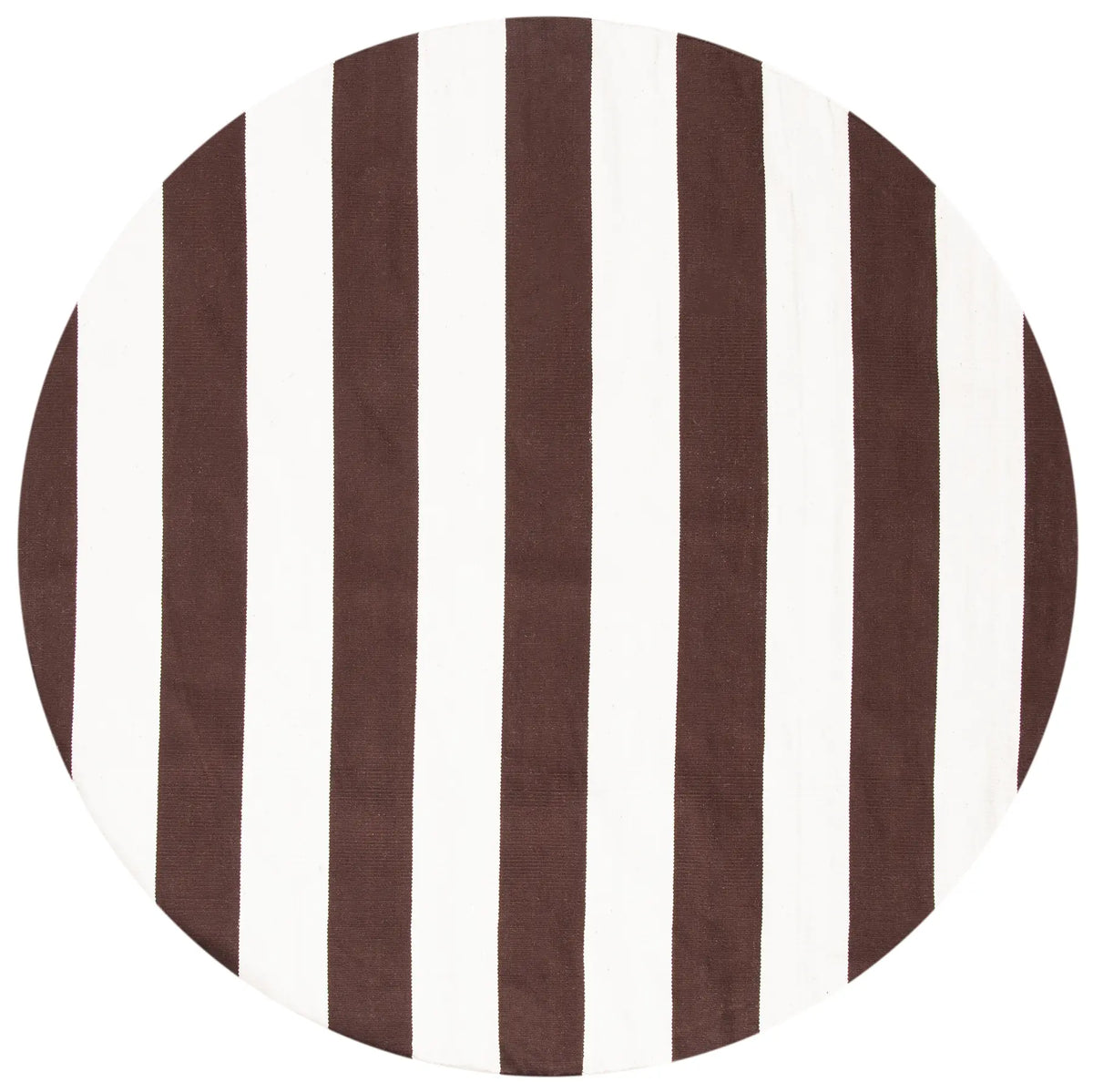 Safavieh Montauk 6'-0" x 6'-0" Rug in Chocolate / Ivory