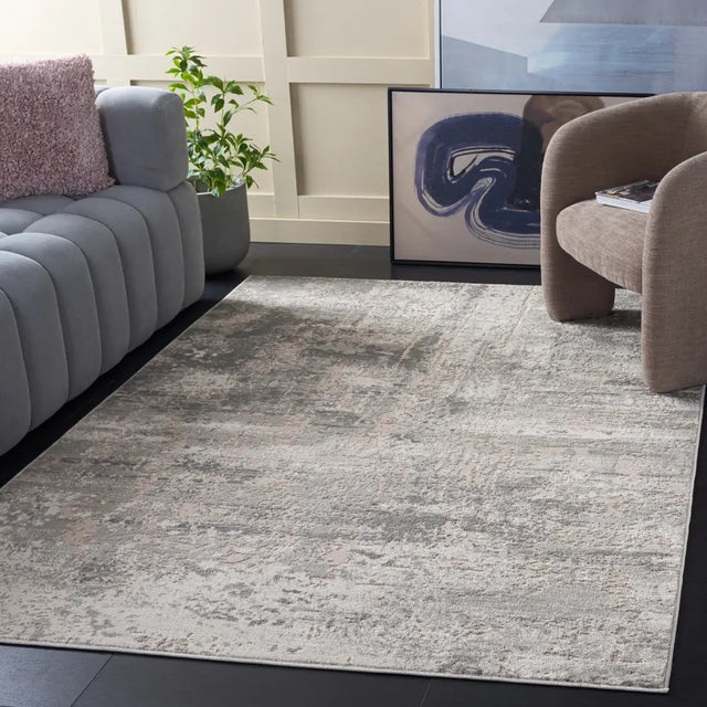 Safavieh Palma 5'-3" x 7'-6" Rug in Grey