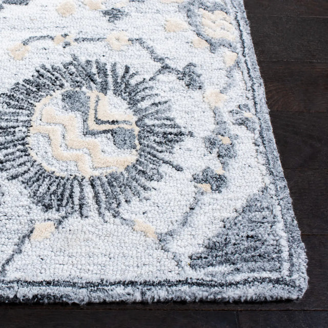 Safavieh Glamour 5'-0" x 8'-0" Rug in Ivory / Grey