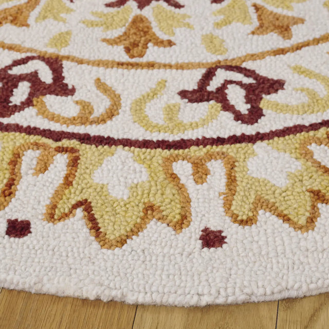Safavieh Novelty 5'-0" x 5'-0" Rug in Ivory / Gold