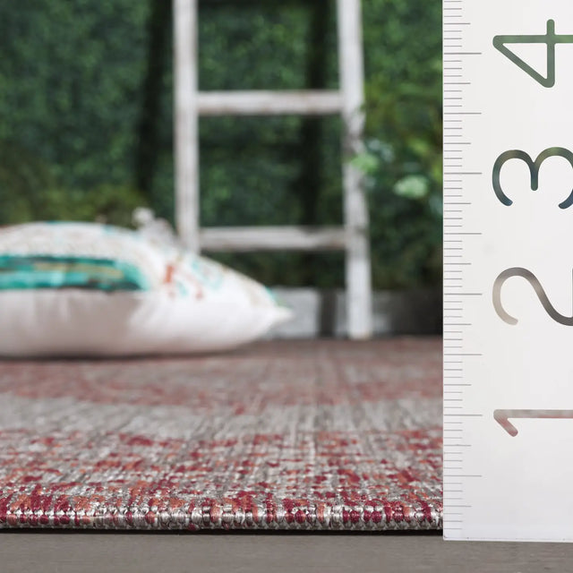 Safavieh Courtyard 5'-3" x 7'-7" Rug in Light Beige / Terracotta