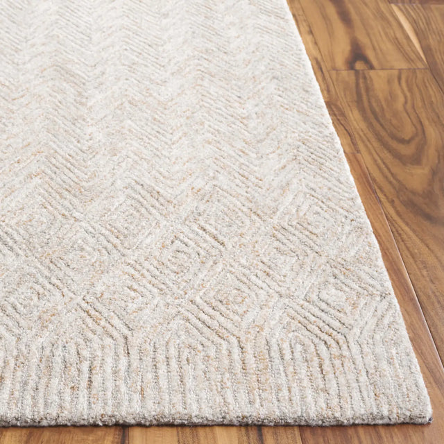 Safavieh Pine 4'-0" x 6'-0" Rug in Rust / Light Grey