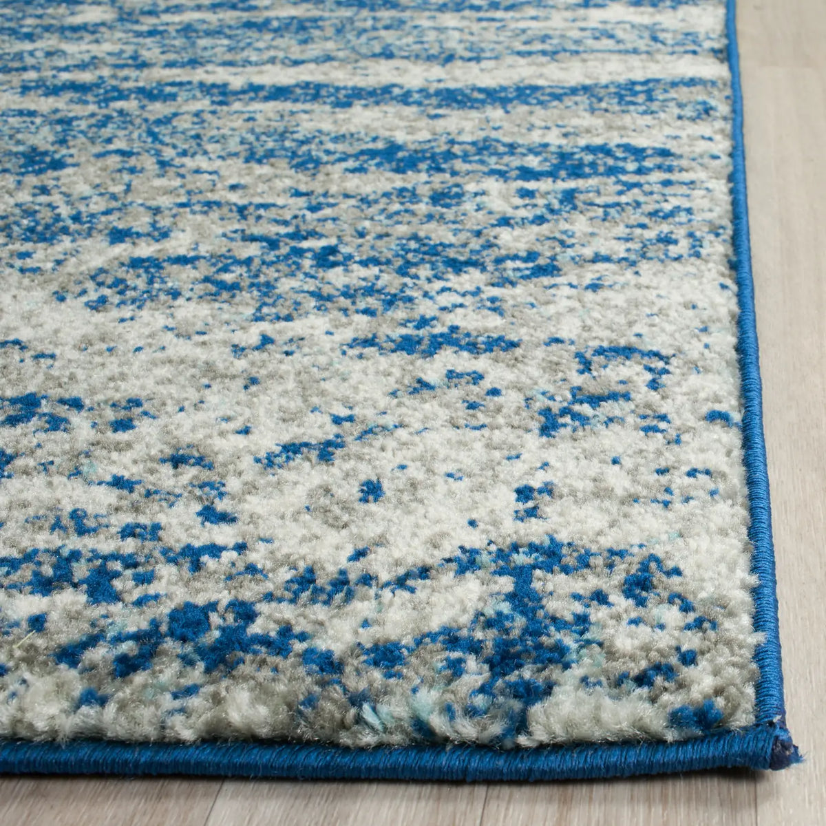 Safavieh Evoke 10'-0" x 14'-0" Rug in Navy / Ivory
