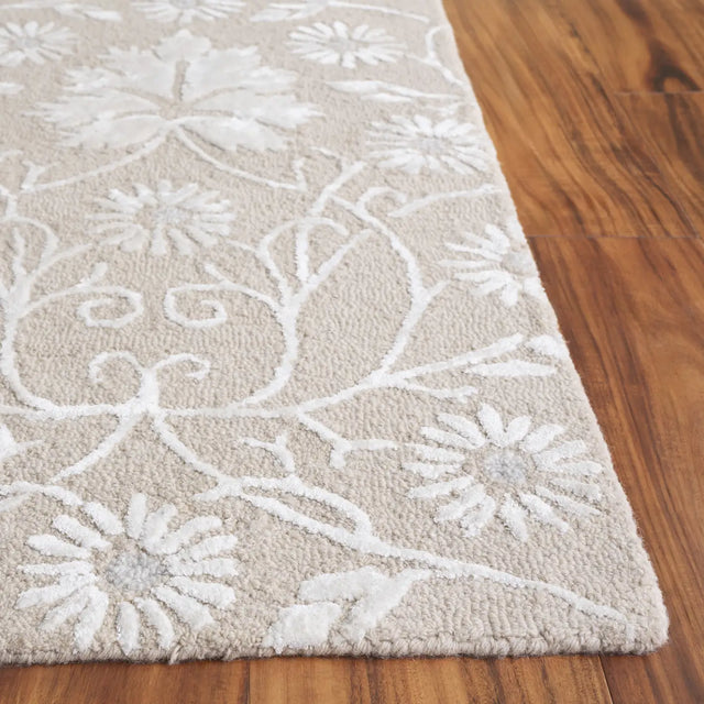 Safavieh Glamour 4'-0" x 6'-0" Rug in Beige / Ivory