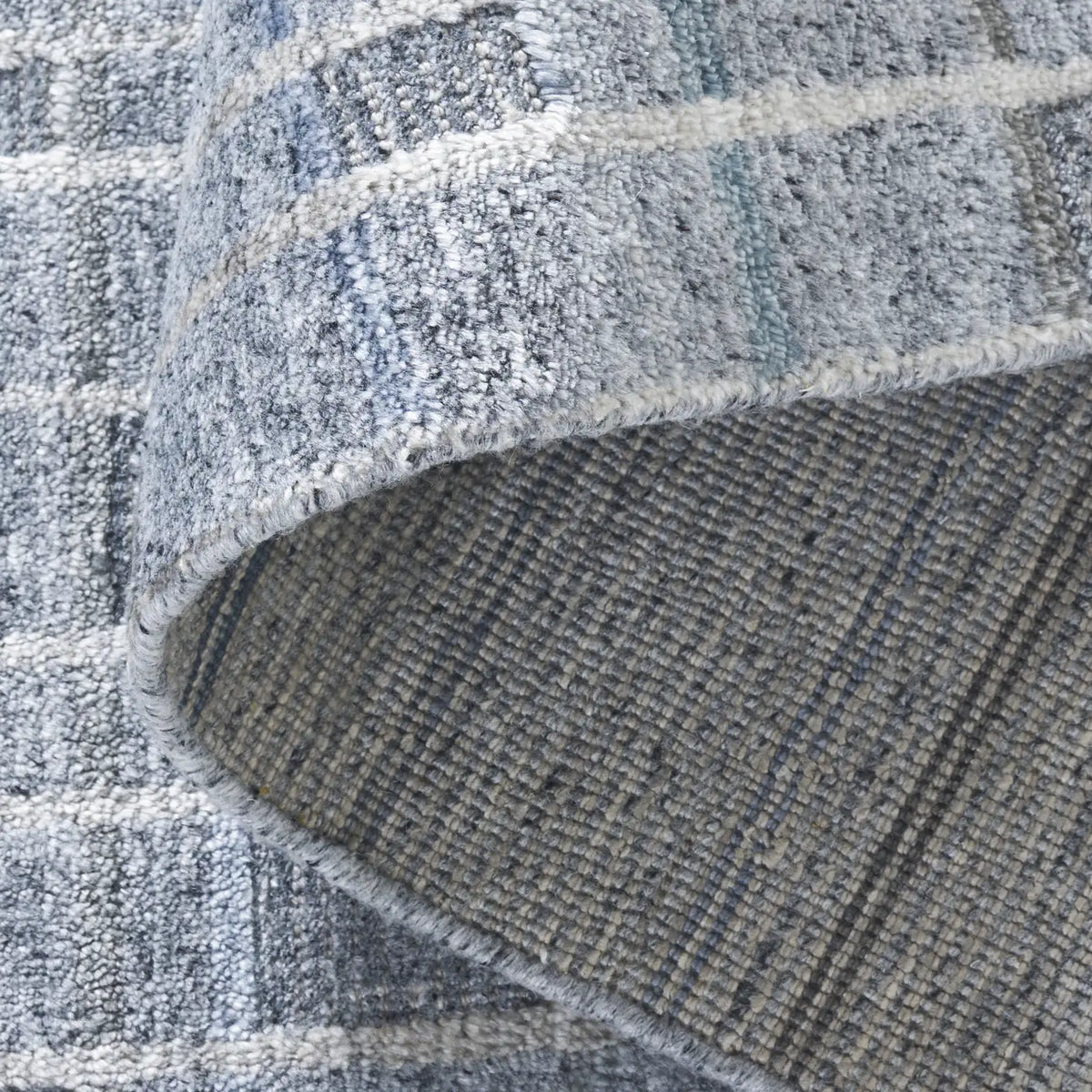 Safavieh Mirage 6'-0" x 9'-0" Rug in Grey / Blue