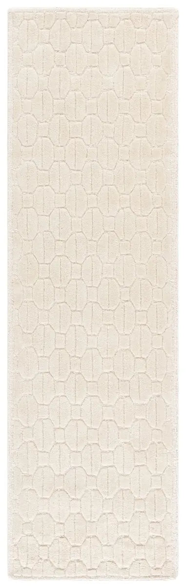 Safavieh Fifth Avenue 2'-3" x 8'-0" Rug in Ivory